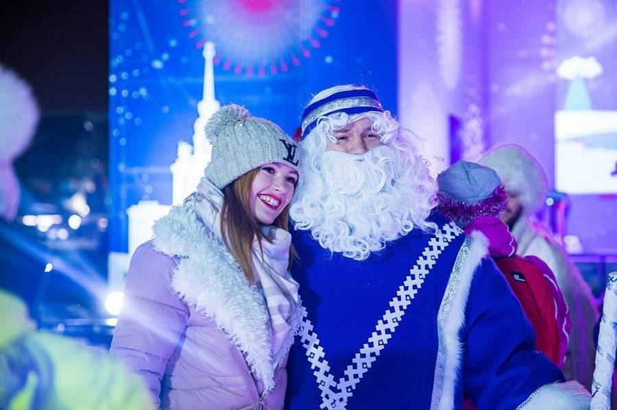Межнациональный фестиваль Дедов Морозов пройдет на ВДНХ