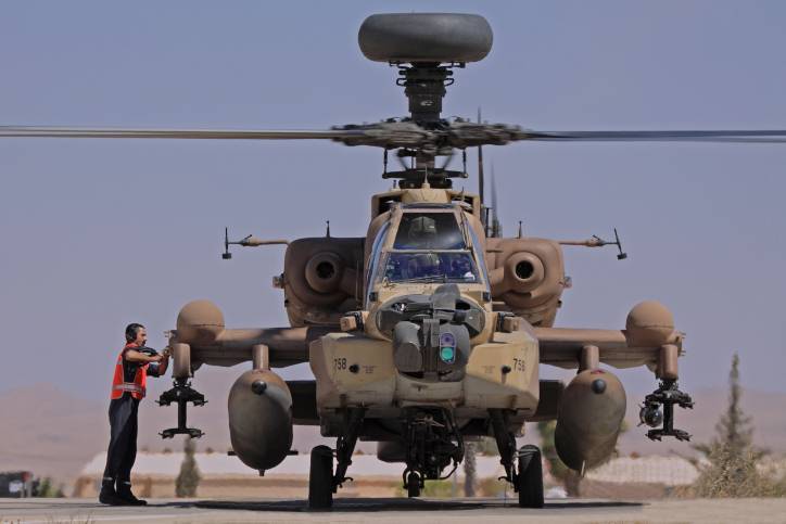 Украинские Ан-124-100 доставили в Индию ударные вертолеты AH-64Е Apache - Cursorinfo: главные новости Израиля