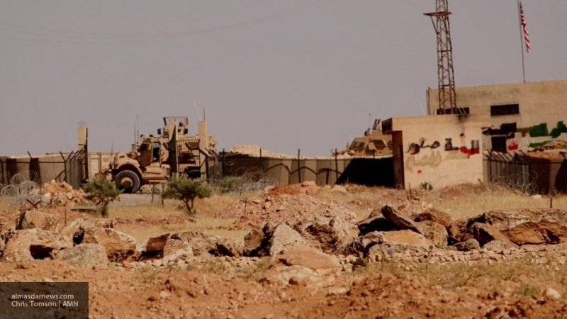 Американцам в Сирии удобнее воровать нефть, чем конфликтовать с другими армиями — эксперт