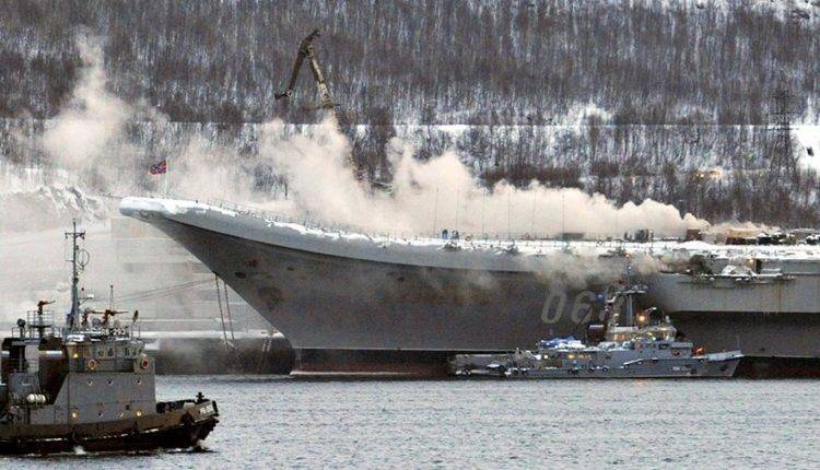 В Севфлоте рассказали о локализации задымления на крейсере «Адмирал Кузнецов»