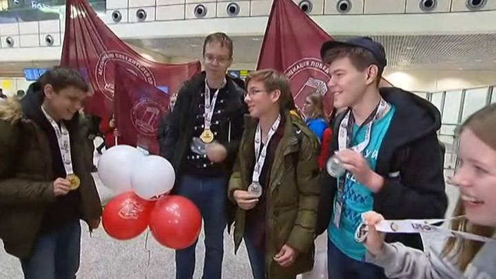 Российские школьники завоевали 6 медалей на естественно-научной олимпиаде в Катаре