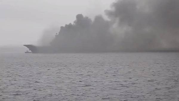 Спустя сутки после начала пожара на авианосце «Адмирал Кузнецов» ликвидировали открытое горение