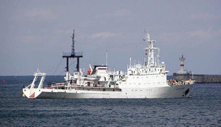 Российские моряки открыли четыре новых острова в Красном море