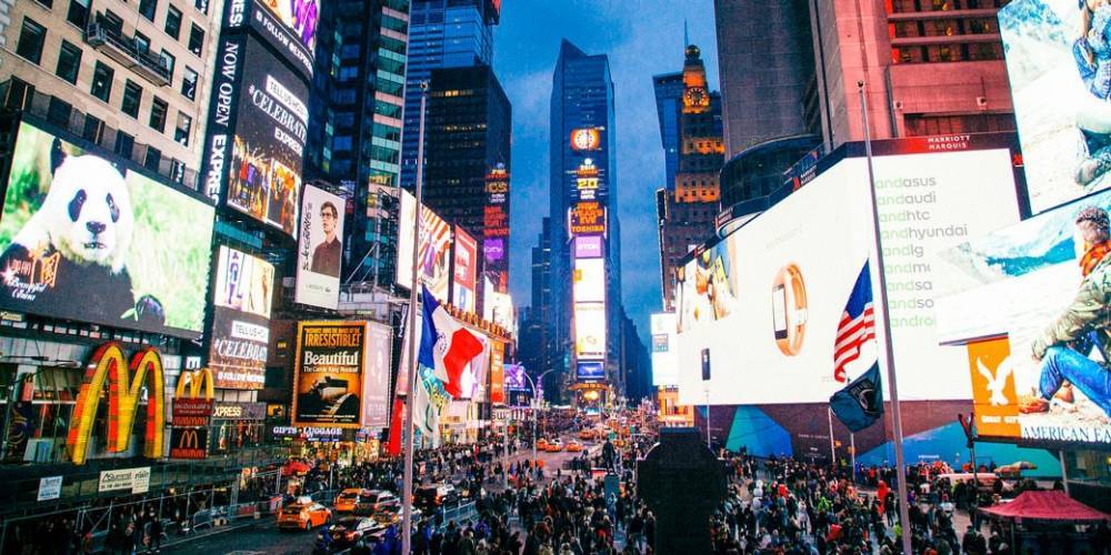В Нью-Йорк привезли число «20» для встречи Нового года