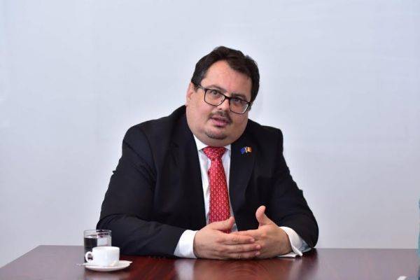Евросоюз упрекнул власти Молдавии в ненастойчивости в поисках Плахотнюка