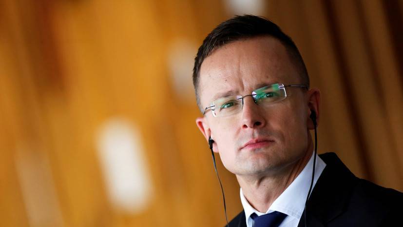 Глава МИД Венгрии оценил ситуацию с нацменьшинством на Украине