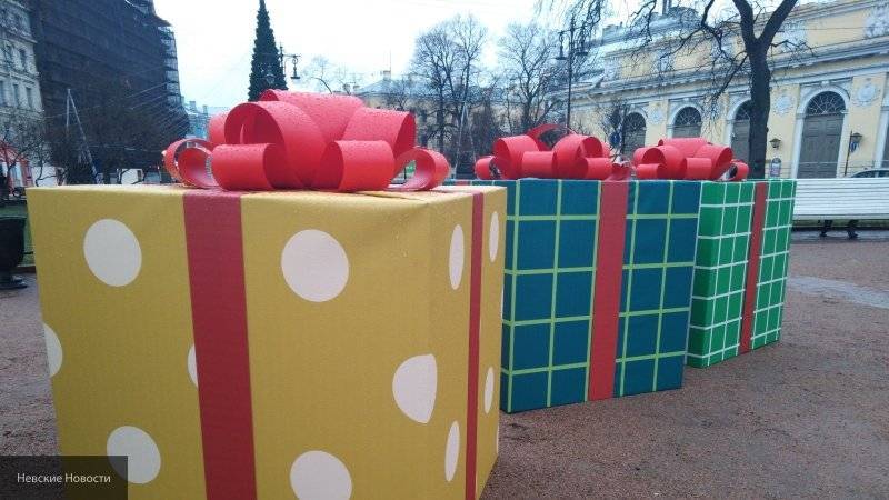 Рождественская ярмарка откроется на Манежной площади в Петербурге 14 декабря