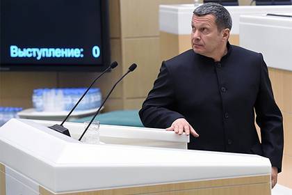 Соловьев назвал неудачной шутку Зеленского в ответ на стишок Путина
