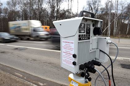 Определена эффективность дорожных камер в России