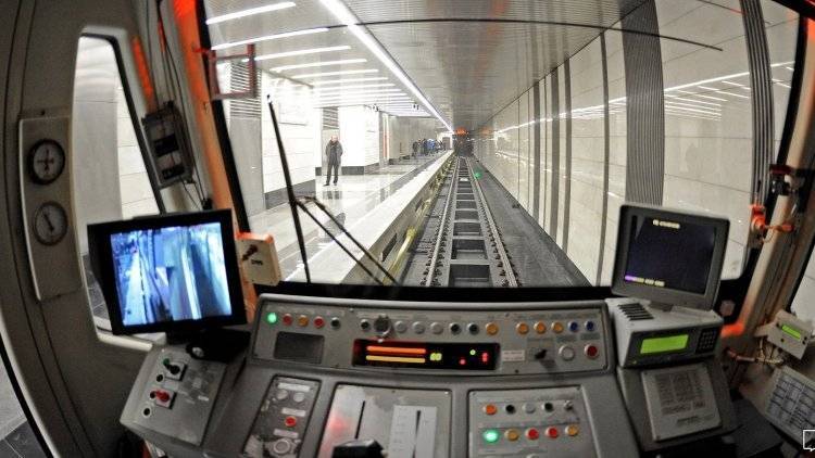 Московское метро обучает женщин-машинистов