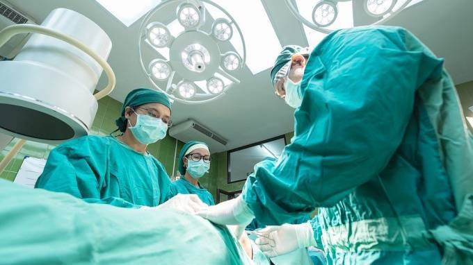 Умер еще один ребенок, который ждал операции у трансплантолога Каабака
