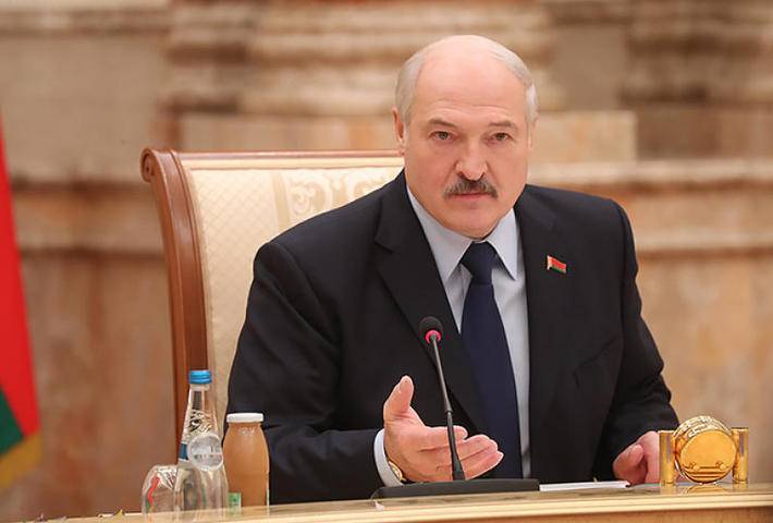 Лукашенко назвал трудность работы президентом, из-за которой «не хочется жить»