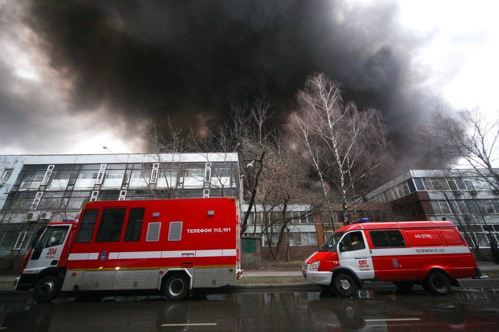 Пожар на Варшавском шоссе полностью ликвидировали