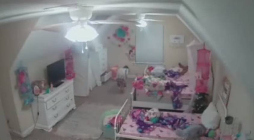 США: хакеры подключились к домашней камере и предложили ребенку разнести квартиру - Cursorinfo: главные новости Израиля