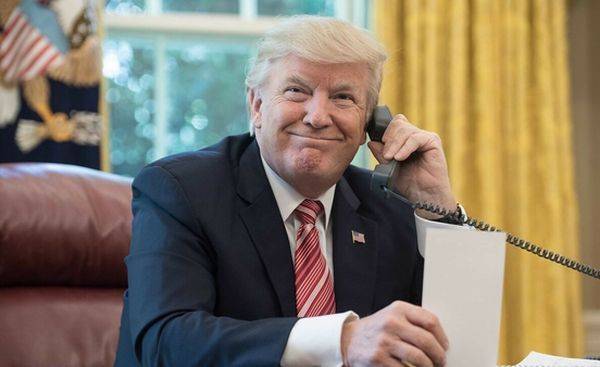 Трамп ограничил доступ подчиненных к своим телефонным разговорам