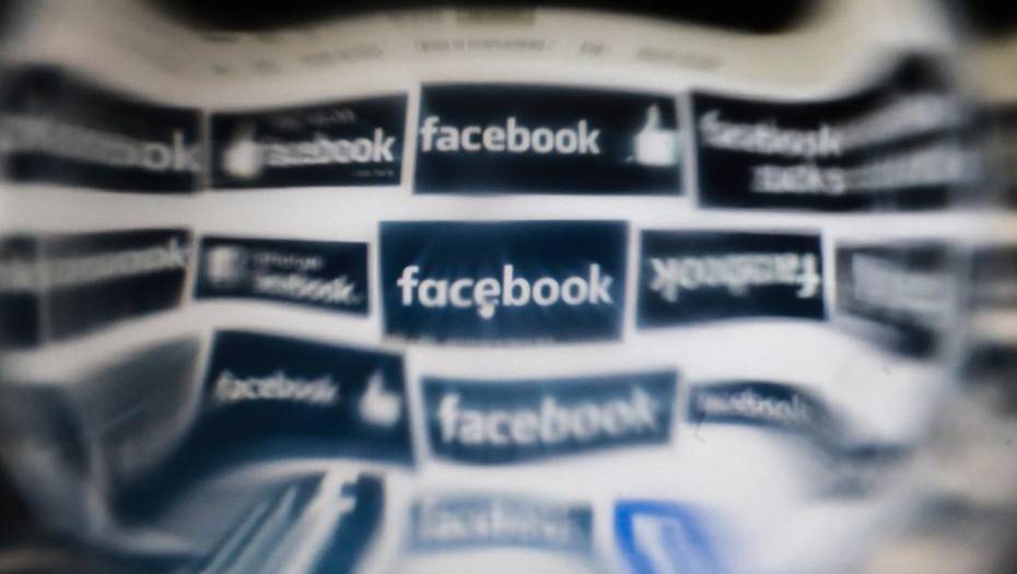 Из машины бухгалтера Facebook украли диск с данными 29 тысяч сотрудников
