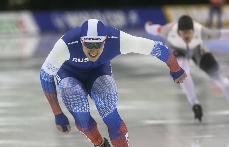 Российский конькобежец Муштаков стал первым на дистанции 500 метров