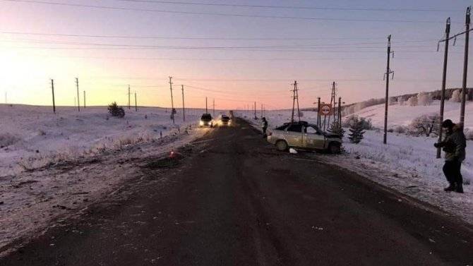Водитель ВАЗа погиб в ДТП в Башкирии