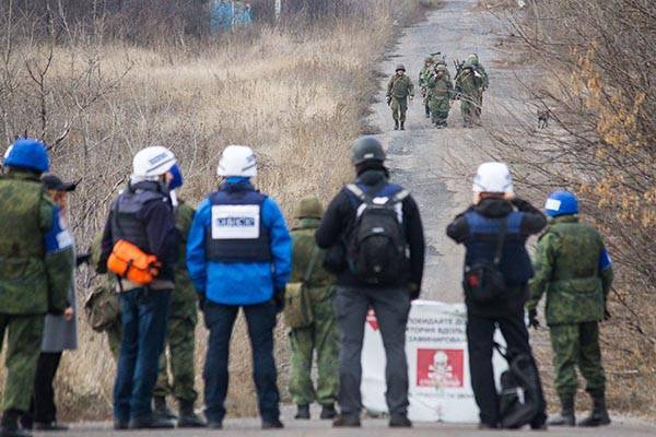 Киев может вернуться к идее размещения контингента ООН в Донбассе