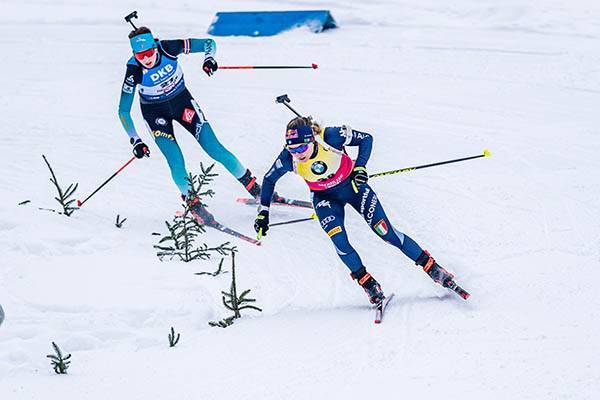 Женская сборная России по биатлону взяла «серебро» на втором этапе КМ