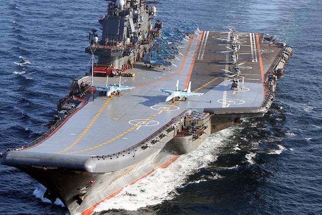 Раскрыты новые подробности пожара на&nbsp;авианосце «Адмирал Кузнецов»