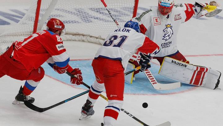 Российские хоккеисты победили чехов на домашнем этапе Евротура
