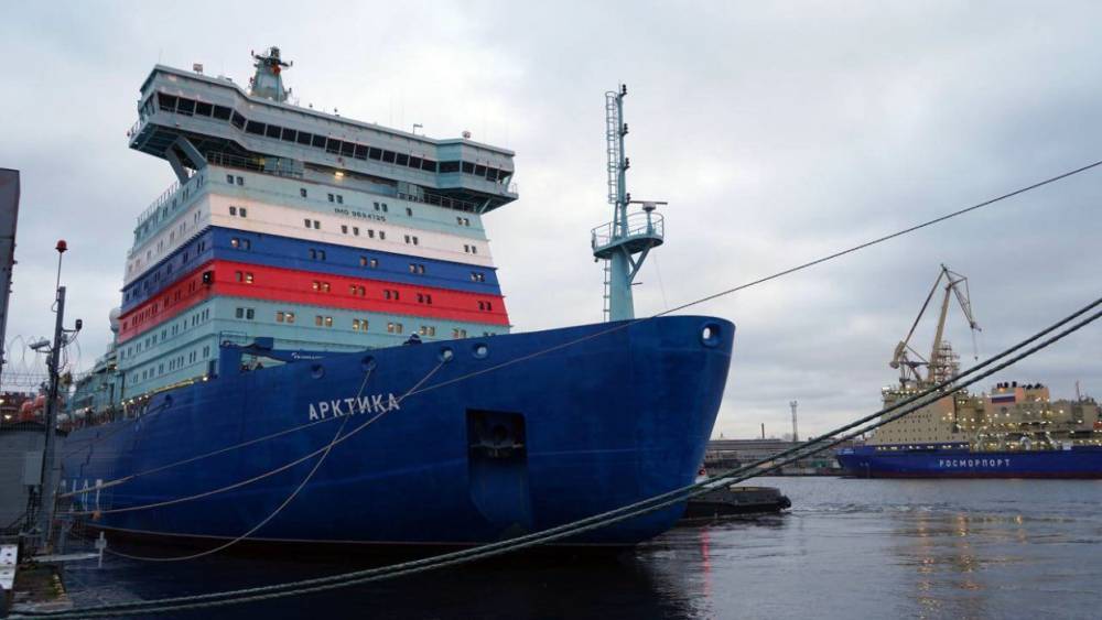 Построенный в Петербурге ледокол «Арктика» завершил заводские испытания