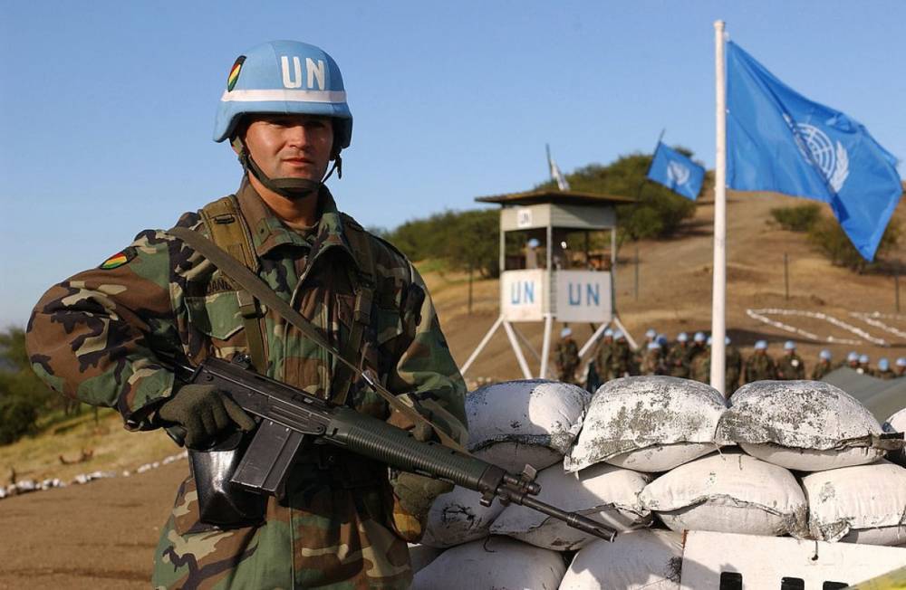 Киев может попросить ООН о помощи миротворцев в Донбассе