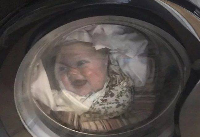 Отца чуть не хватил удар, когда он увидел в стиральной машине лицо своего малыша