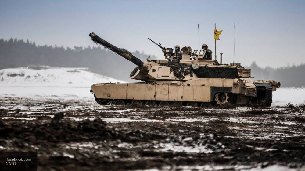 Маневры американских танков у белорусской границы попали на видео