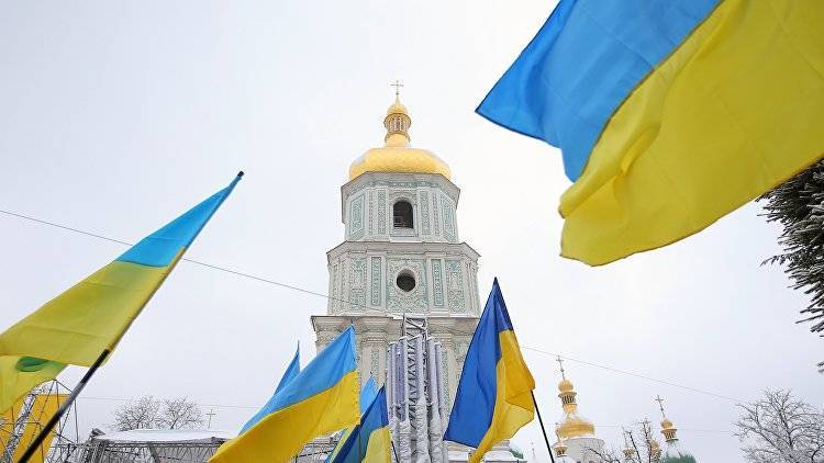 Год при томосе: что будет с "новой церковью" на Украине