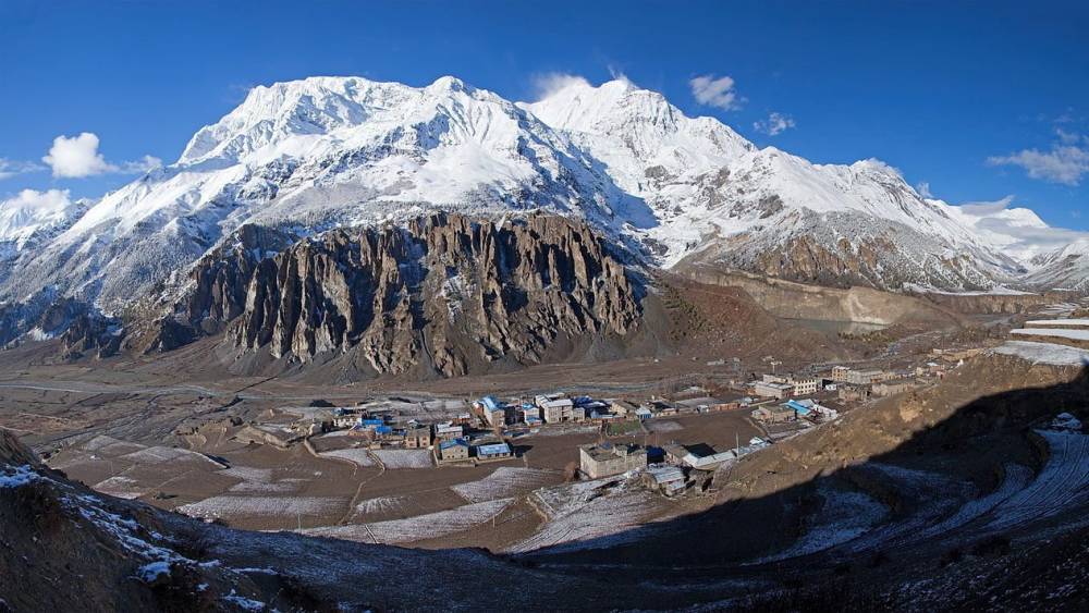 В Непале автобус с паломниками рухнул в пропасть с высоты 500 метров