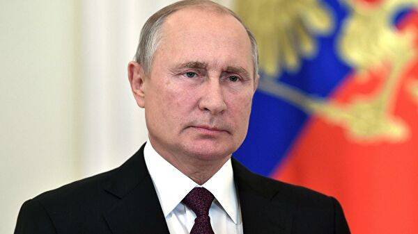 Путин поздравил Казахстан с Днем независимости