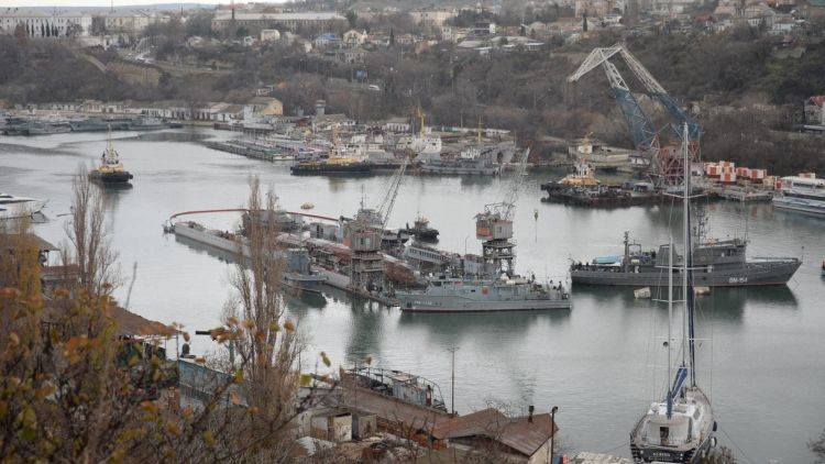 Стали известны подробности затопления подводной лодки в Севастополе