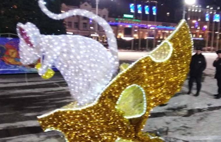 В центре Владивостока поставят новую фигуру мыши вместо разбитой