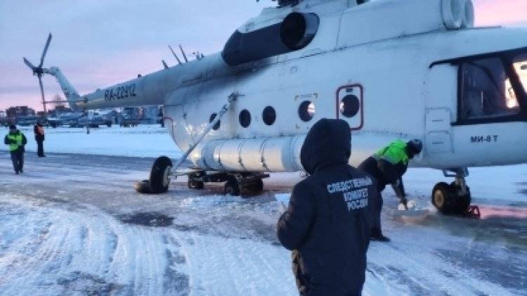 Стойка шасси подломилась у рейсового вертолета Ми-8 при посадке в Иркутске