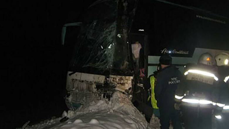 Число пострадавших в аварии автобуса под Нижним Новгородом выросло до 25