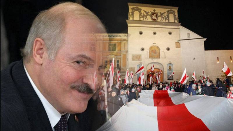 Российский эксперт пояснил опасность многовекторности Лукашенко