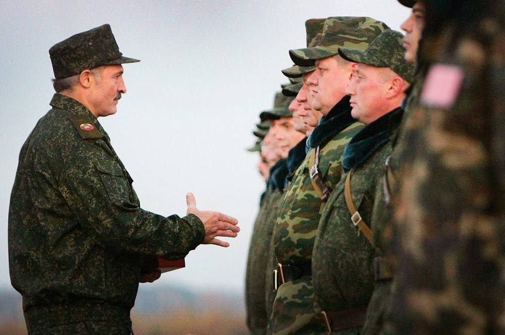 Белоруссия уже 5 лет сворачивает военное сотрудничество с Россией