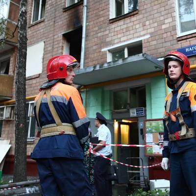 Газовые службы ряд районов Москвы на предмет утечки газа из-за жалоб жителей