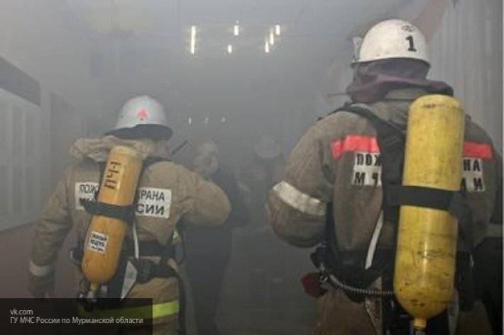 Склад с пухом загорелся в Новосибирской области