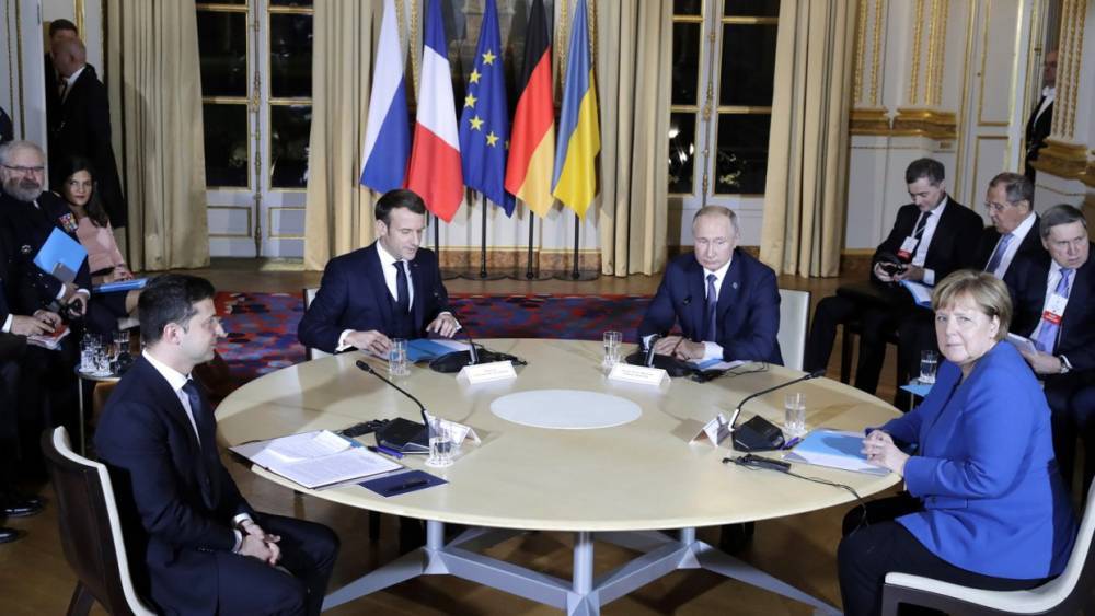 Зеленский поделился итогами встречи с Путиным в Париже