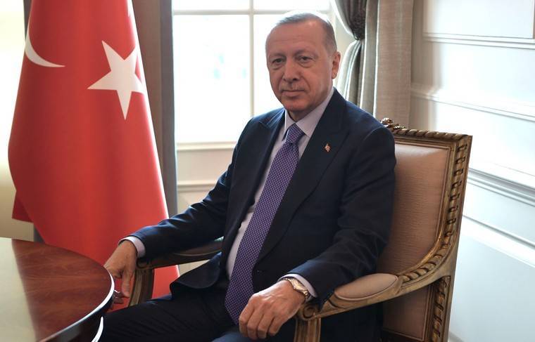 Турецкий лидер обвинил РФ и США в нарушении договорённости по курдам