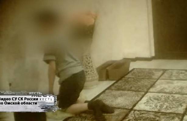 Пытки гречкой и избиения: стало известно, какой срок грозит матери и отчиму мальчика