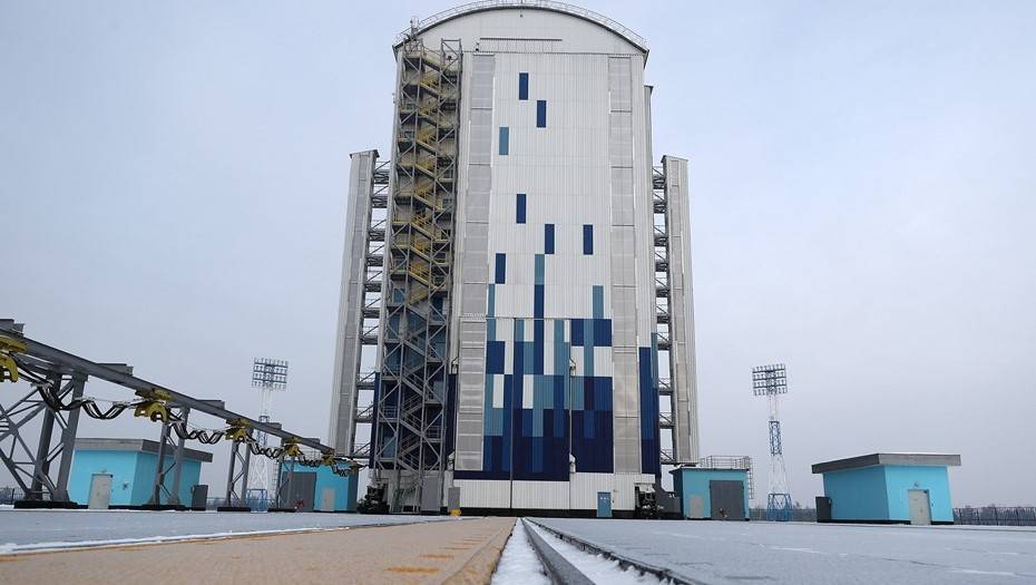 Рогозин заявил о риске разрушения недостроенных объектов космодрома Восточный