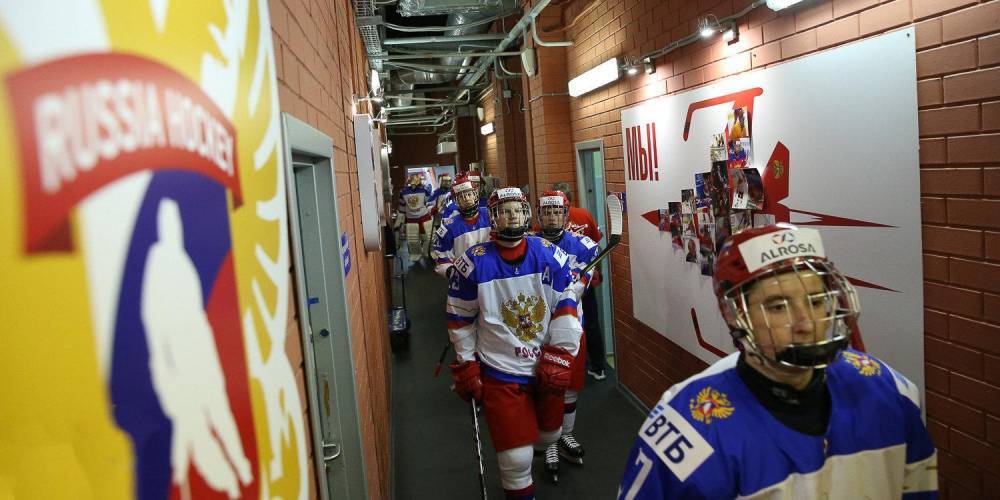Юниорская сборная России по хоккею впервые выиграла Мировой кубок вызова