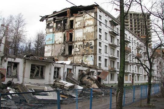 Депутат Госдумы предложил расселять аварийные дома по ипотеке
