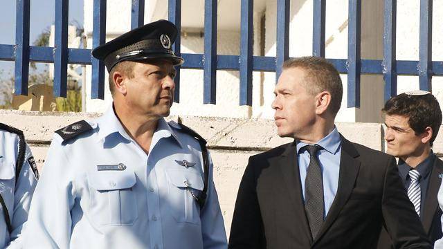 Эффект выборов: полиция Израиля целый год работает без генинспектора