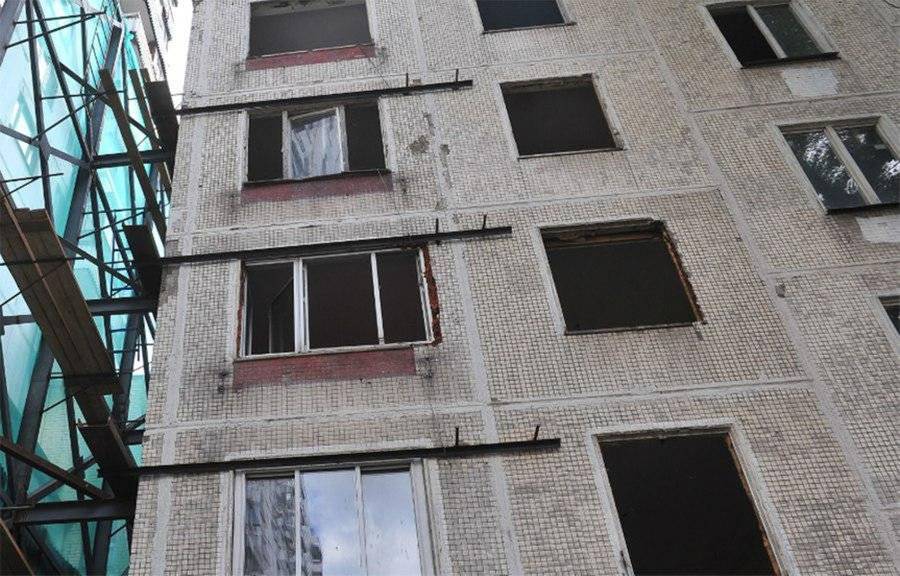 Песков прокомментировал предложение по расселению аварийных домов