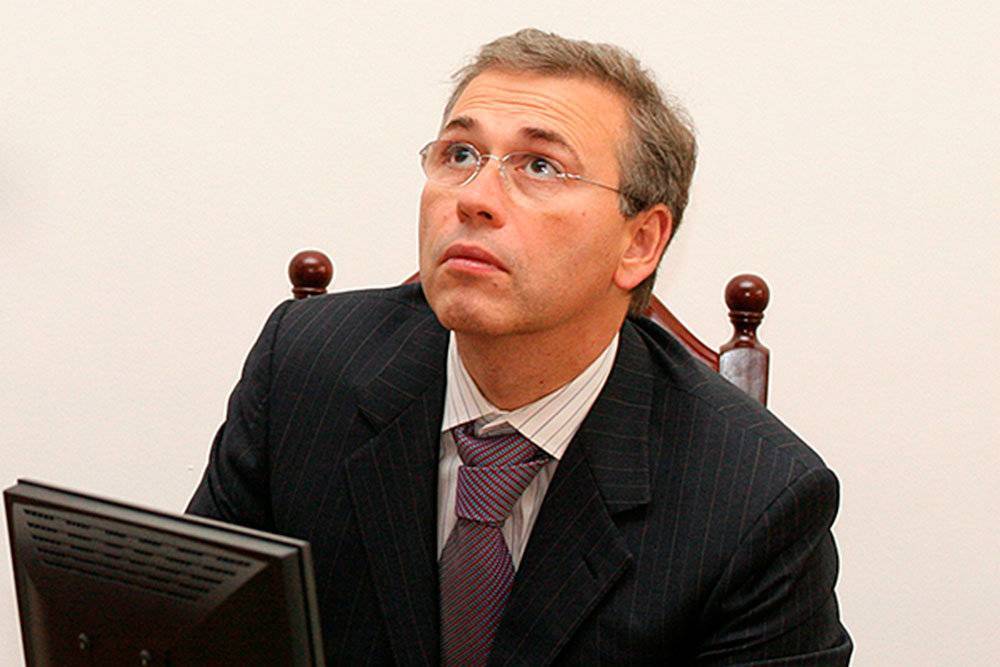 Экс-министра финансов Подмосковья Кузнецова приговорили к 14 годам колонии за хищение и растрату